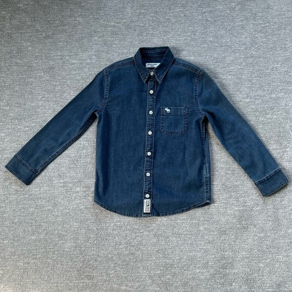abercrombie kids Other - Abercrombie Kids Denim Buttondown Sz. 7/8